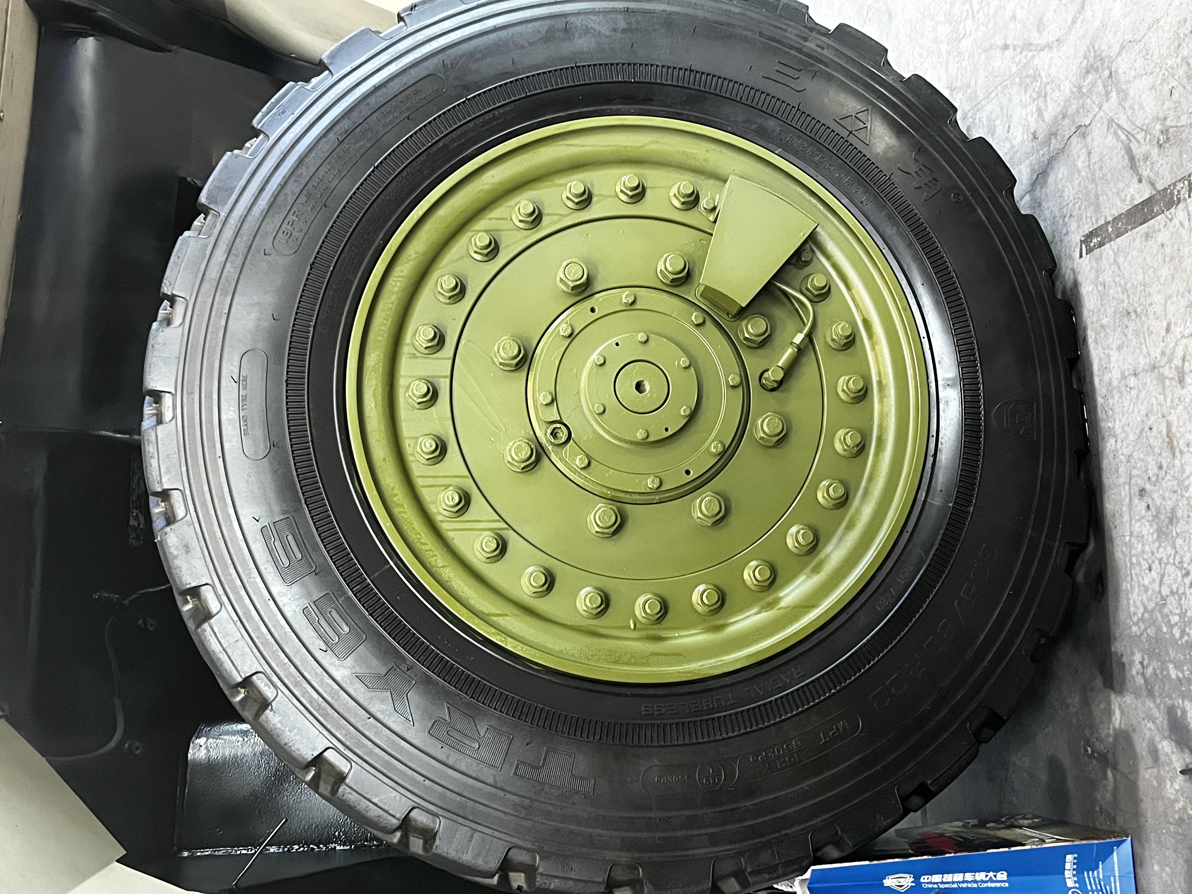 军车用锻造铝合金车轮，锻造轮毂